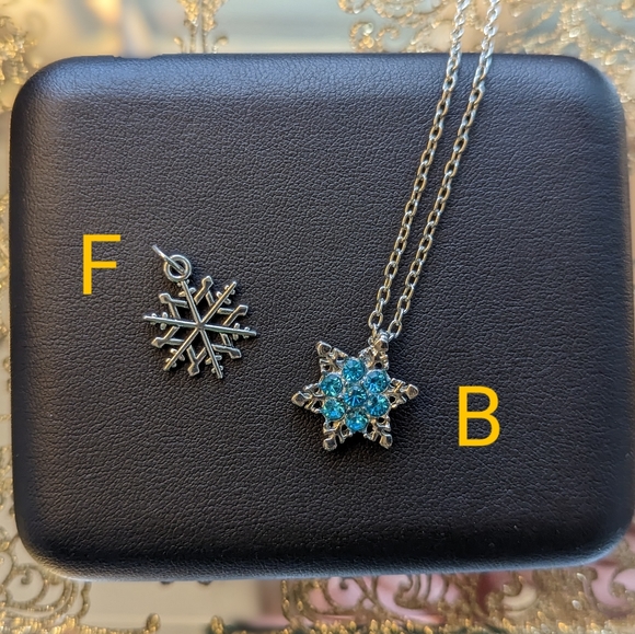 ❄️Bundle of Snowflake Jewelry❄️ - Picture 14 of 14